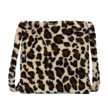Load image into Gallery viewer, Fashion Leopard Crossbody Handbag Women Plush Casual Shoulder Messenger Bag Fashion Female  Vintage Crossbody Bags Dropshipping
